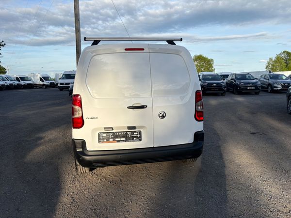 Vauxhall Combo 388596231