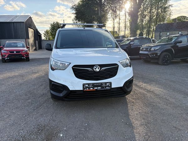 Vauxhall Combo 388596236