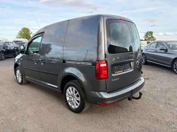 Volkswagen Caddy 388596803