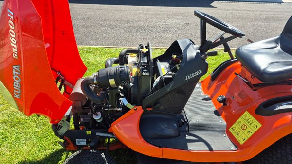 Kubota GR1600-11 Diesel Ride on Mower 388598482