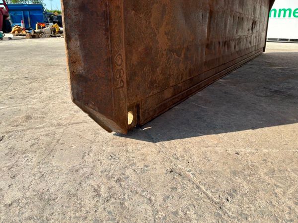 4.0mts x 2.0mts TRENCH /  DRAG BOX..........4062. 388502701