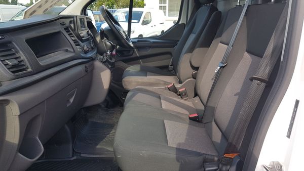 Ford Transit CustomFRIDGE  2023 LWB 130BHP VAT INV 388515018