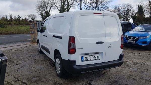 Opel Combo MAXI 212D AS NEW VAT INVOICE 388515169