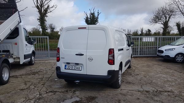 Opel Combo MAXI 212D AS NEW VAT INVOICE 388515170