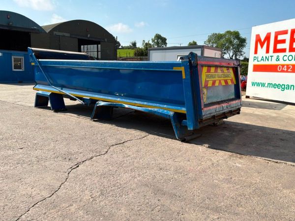 22ft BOWELD STEEL TIPPING BODY.......4020. 388688507