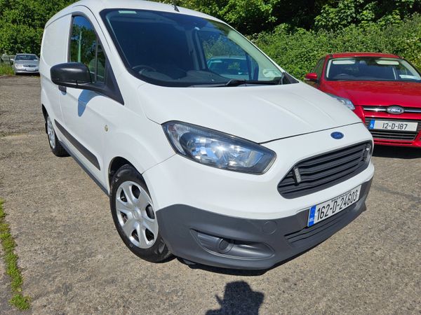 Ford Transit Courier 2016 1.5 tdci one owner 388624284