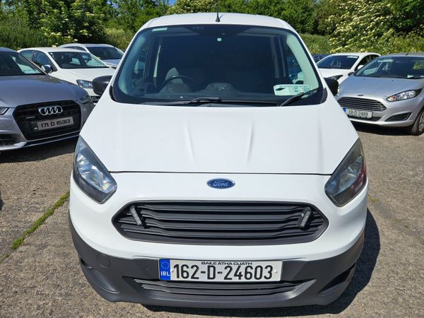 Ford Transit Courier 2016 1.5 tdci one owner 388624310