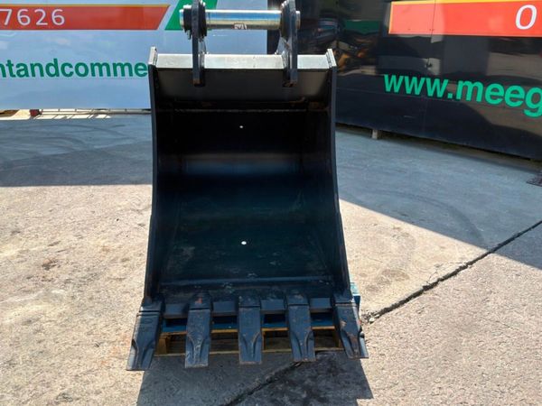 UNUSED 36" GEITH DIGGING BUCKET....80mm...1349. 388638922