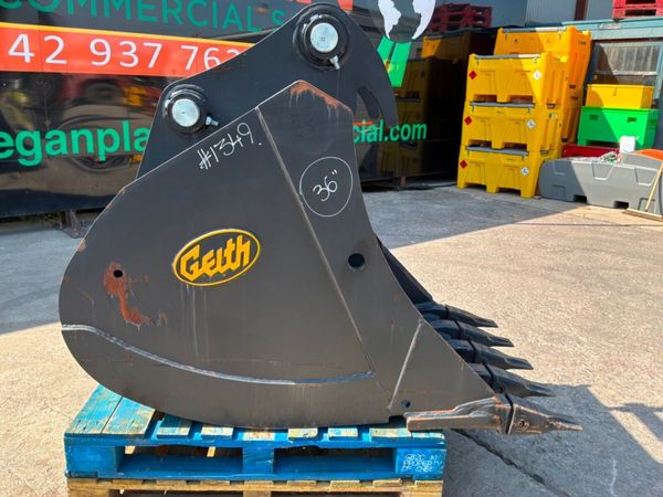 UNUSED 36" GEITH DIGGING BUCKET....80mm...1349. 388638939