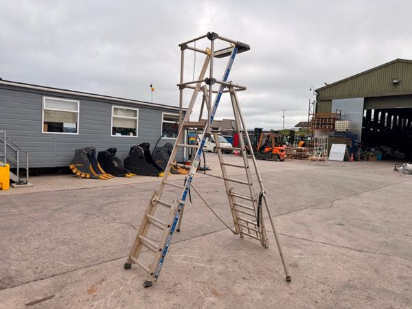TUBESCA PLATFORM LADDER ...88 inch / 67 inch. 388790563