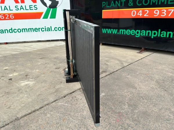 UNUSED 4.0mts ELECTRIC SLIDING GATE........1792t. 388704286