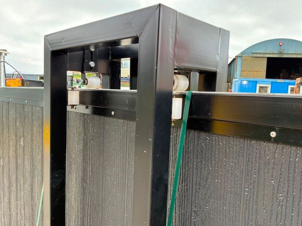 UNUSED 4.0mts ELECTRIC SLIDING GATE........1792t. 388704291