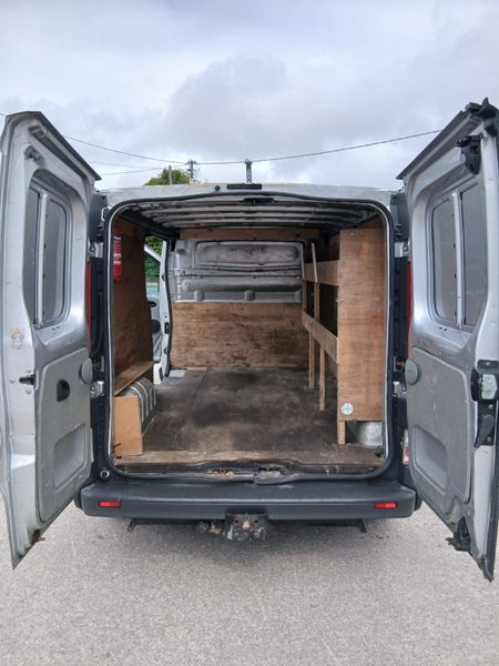 Opel Vivaro 2008 388717305