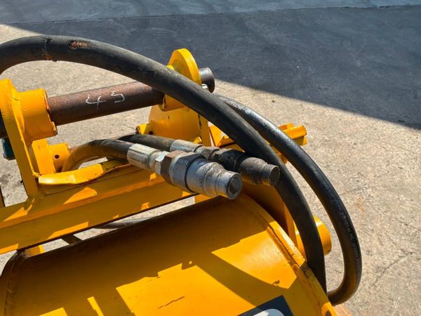 JCB 3cx PATCH PLANNER. / ROAD PLANNER.....1949t 388722946