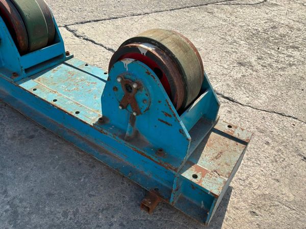 WELDING POSITIONING / PIPE ROLLERS........1498 388723077