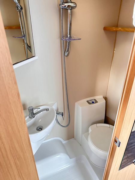 ✨ELDDIS XPLORE TRIPPLE BUNK BED 6 BERTH✨ 388867768