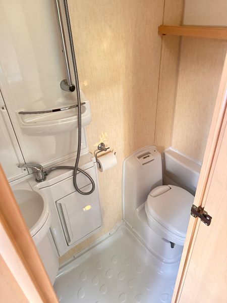 ✨COACHMAN AMARA 2 BERTH ✨ 388867887