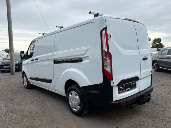 Ford Transit Custom  LWW 388880257