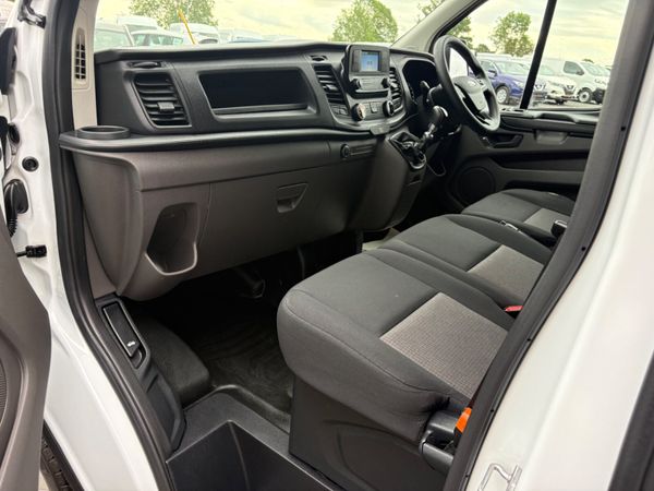 Ford Transit Custom  LWW 388880292