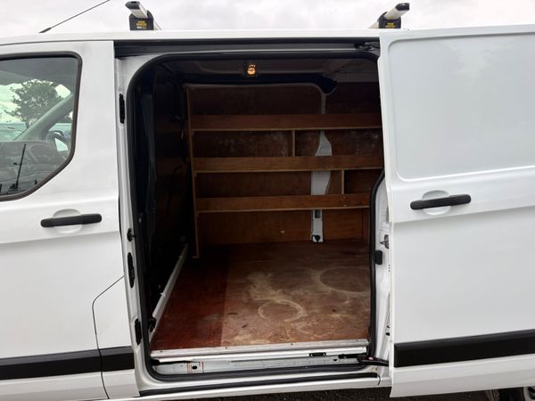 Ford Transit Custom  LWW 388880293