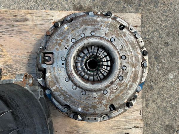 2019 FORD TRANSIT MANUAL GEARBOX....6 SPEED. 388813924