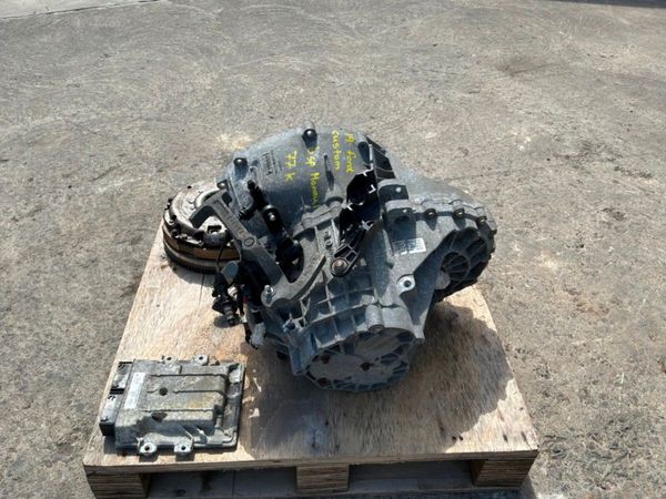 2019 FORD TRANSIT MANUAL GEARBOX....6 SPEED. 388813926