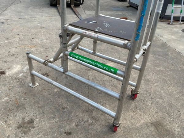 ALUMINIUM  PODIUM ACCESS PLATFORM.....756. 388820253