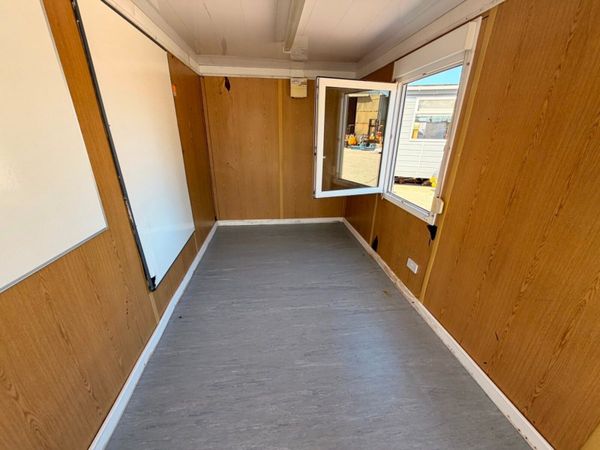 20 x 8 SITE OFFICE CABIN PORTACABIN ....4313 388820356
