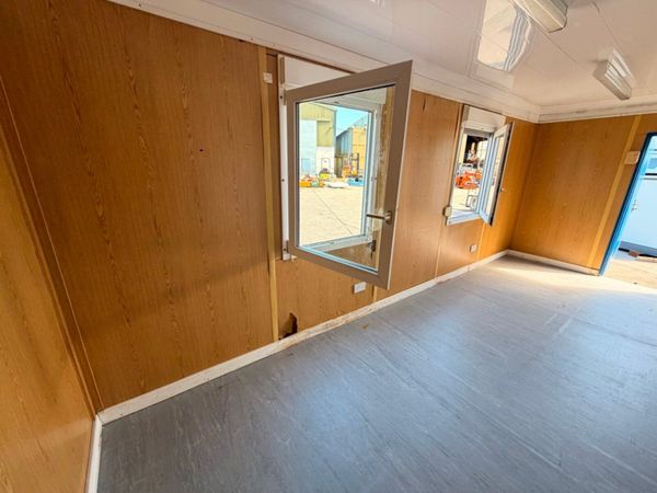 20 x 8 SITE OFFICE CABIN PORTACABIN ....4313 388820365