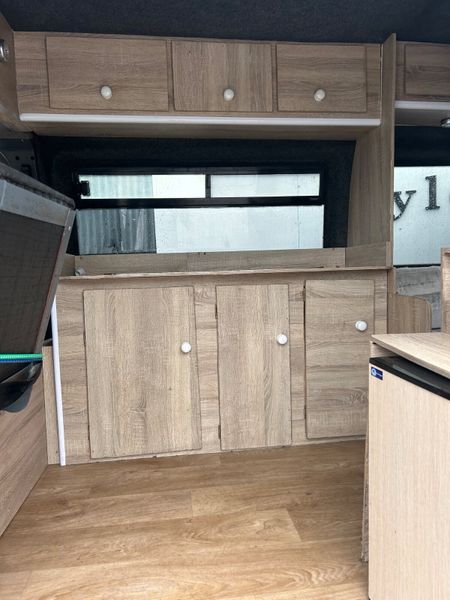 Ford Transit Camper 2001 389067351