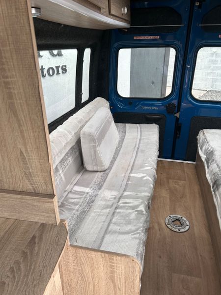 Ford Transit Camper 2001 389067361
