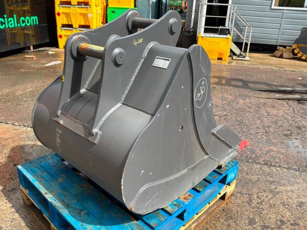UNUSED 36" KOMATSU BUCKET..........60mm.......2016 389077068