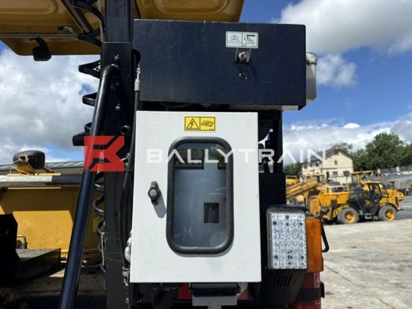 CAT AP300 Asphalt Paver  (2024 – 308 Paving Hours) 389082001