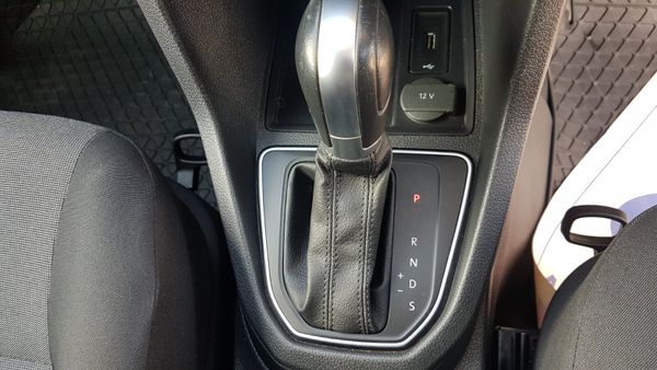 Volkswagen Caddy TRENDLINE AUTOMATIC MINT VAT INVO 389088534