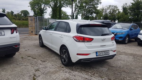 Hyundai i30 2022 TOP SPECK AS NEW VAT INVOICE 389089158