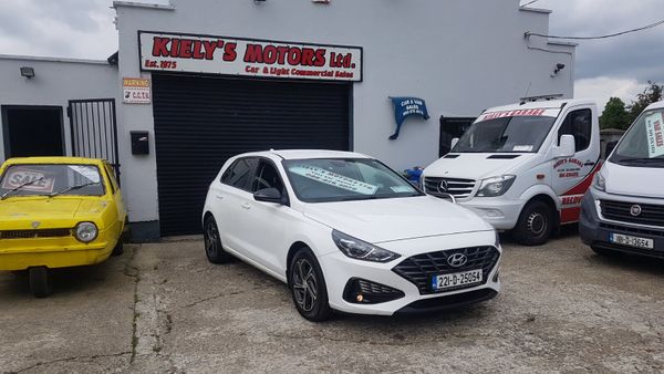 Hyundai i30 2022 TOP SPECK AS NEW VAT INVOICE 389089124