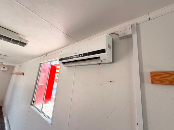30 x 9 SITE OFFICE CABIN....OPEN PLAN ....1941 T 389094638
