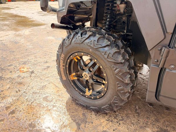 2023 John Deere gator 865m 4wd....1,900 hours...ut 389262297