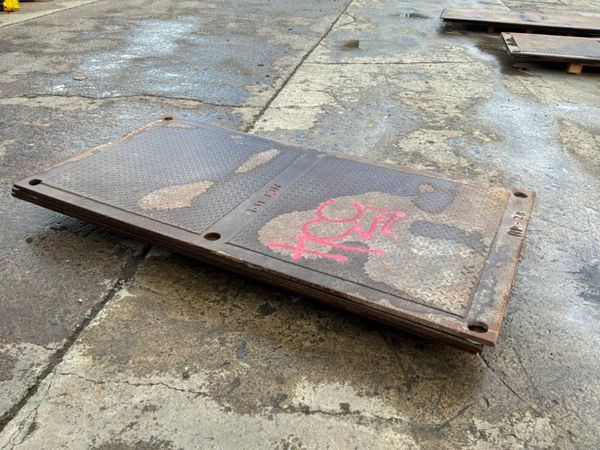 25mm STEEL ROAD PLATE / TRENCH COVERS.....534. 389285175