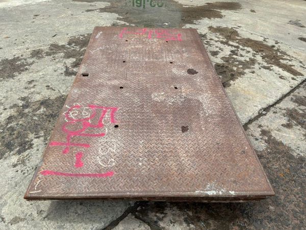 20mm STEEL ROAD PLATE / TRENCH COVERS...534-1 389285196