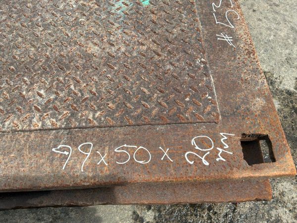 20mm ROAD CROSSING TRENCH PLATES.........534-2 389285106