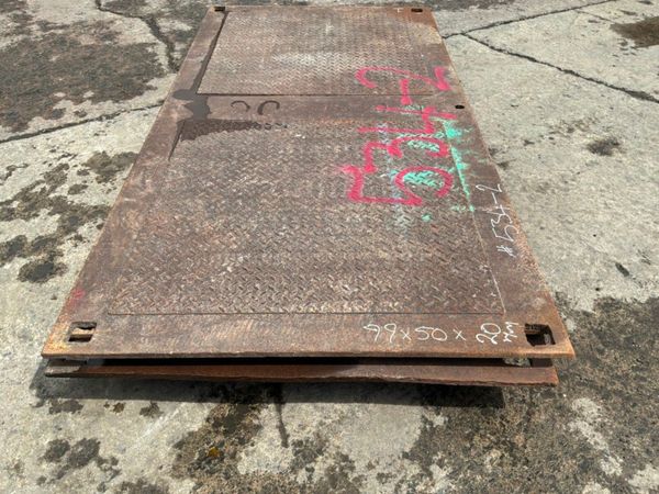 20mm ROAD CROSSING TRENCH PLATES.........534-2 389285113