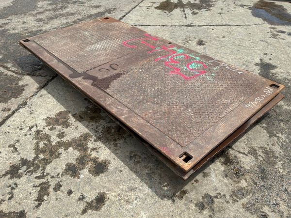 20mm ROAD CROSSING TRENCH PLATES.........534-2 389285129