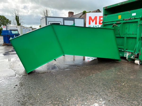 2021 HOOK LOADER SKIP WASTE COMPACTOR 389296087
