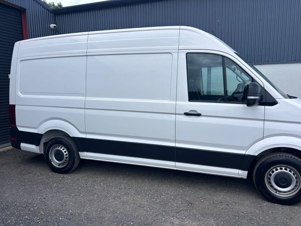 2022 Volkswagen Crafter €18’950 + vat 389353565