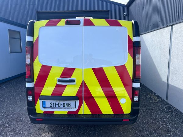 2021 Renault Trafic ‘Business 2.0L 389353951