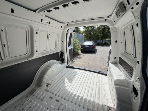 VW Caddy Low Km, very clean PRICES INCLUDES VAT 389384692