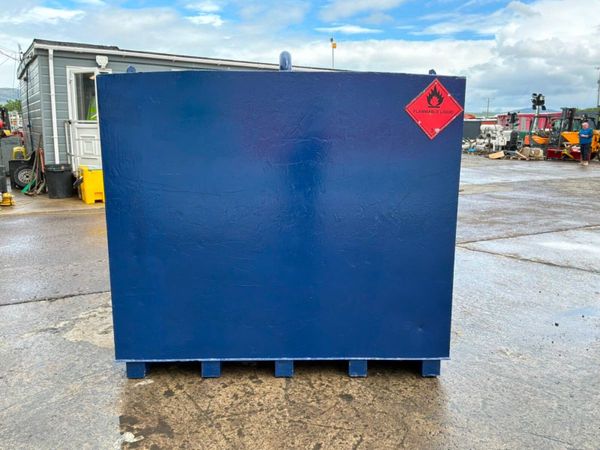 6800 litre bunded diesel fuel storage bowser tank. 389386402