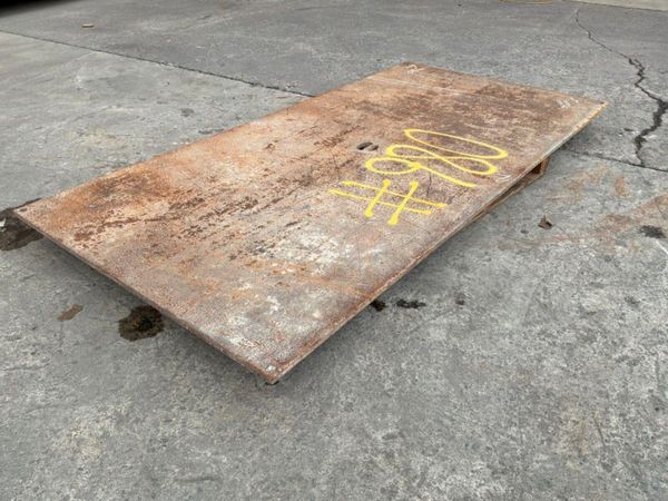 10ft x 5ft x 25mm  ROAD CROSSING PLATE.......980. 389445454