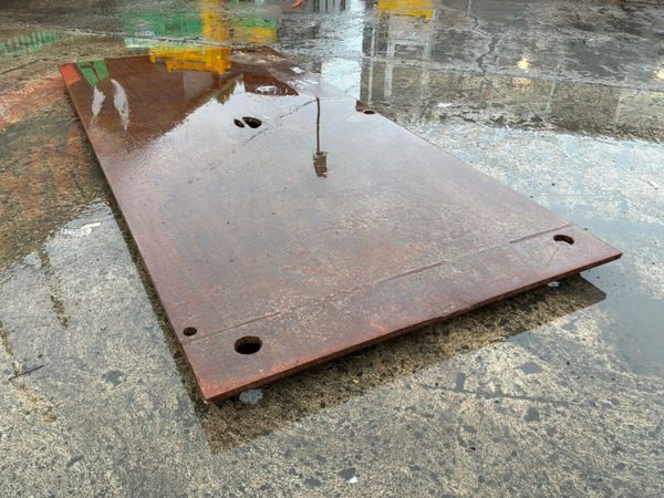128 x 59 x1 ROAD PLATE / TRENCH COVER.......9861 389445470